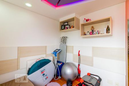 Apartamento para alugar com 108m², 4 quartos e 2 vagas Apartamento para alugar com 108m², 4 quartos e 2 vagasQuarto 2