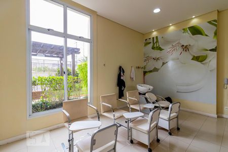 Apartamento para alugar com 108m², 4 quartos e 2 vagas Apartamento para alugar com 108m², 4 quartos e 2 vagasÁrea comum - Salão de Beleza