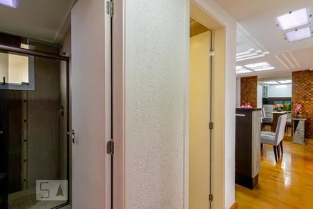 Apartamento para alugar com 108m², 4 quartos e 2 vagas Apartamento para alugar com 108m², 4 quartos e 2 vagasCorredor