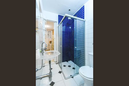 Casa à venda com 303m², 5 quartos e 4 vagas Casa à venda com 303m², 5 quartos e 4 vagasCobertura