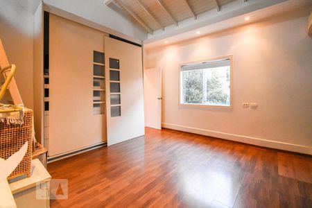 Suíte 1 de casa à venda com 5 quartos, 303m² em Sumaré, São Paulo