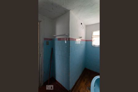 Banheiro de casa à venda com 2 quartos, 60m² em Santa Terezinha, São Bernardo do Campo