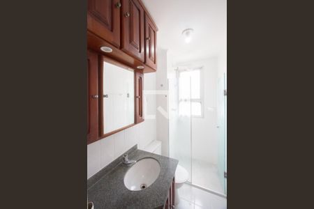 Apartamento para alugar com 65m², 2 quartos e 1 vagaBanheiro