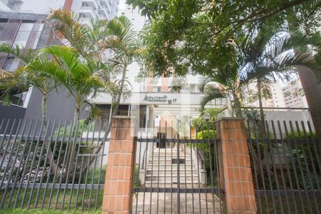 Apartamento para alugar com 65m², 2 quartos e 1 vagaFachada