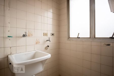 Apartamento para alugar com 56m², 2 quartos e 1 vagaÁrea de Serviço