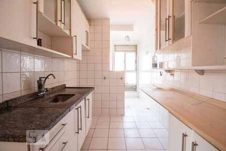 Apartamento à venda com 60m², 2 quartos e 1 vagaCozinha