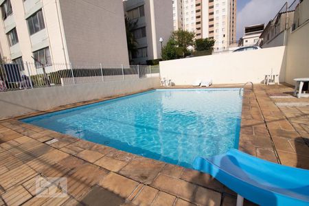 Apartamento à venda com 51m², 2 quartos e 1 vagaÁrea comum