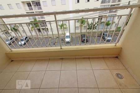 Varanda da Sala de apartamento para alugar com 2 quartos, 57m² em Jardim Caiapiá, Cotia