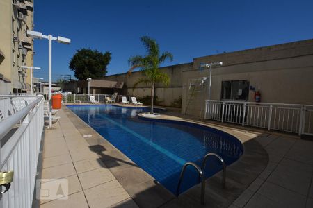 Apartamento à venda com 62m², 2 quartos e sem vagaÁrea comum - Piscina