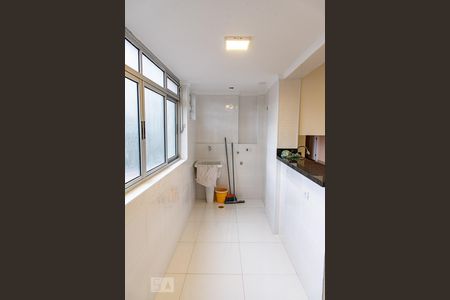 Apartamento à venda com 110m², 3 quartos e 3 vagas Apartamento à venda com 110m², 3 quartos e 3 vagasCozinha