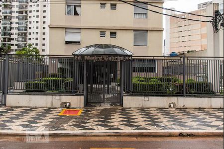 Apartamento à venda com 110m², 3 quartos e 3 vagas Apartamento à venda com 110m², 3 quartos e 3 vagasFachada