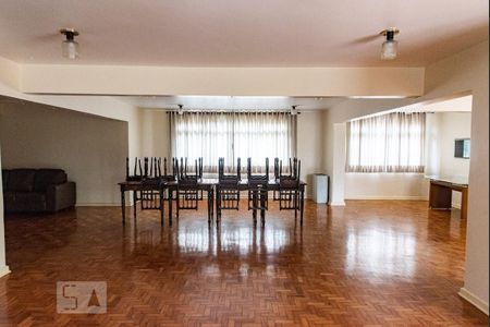 Apartamento à venda com 110m², 3 quartos e 3 vagas Apartamento à venda com 110m², 3 quartos e 3 vagasSalão de festas