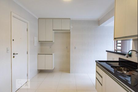 Apartamento à venda com 110m², 3 quartos e 3 vagas Apartamento à venda com 110m², 3 quartos e 3 vagasCozinha