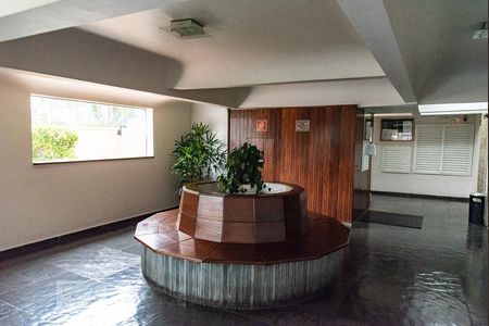 Apartamento à venda com 110m², 3 quartos e 3 vagas Apartamento à venda com 110m², 3 quartos e 3 vagasHall de entrada