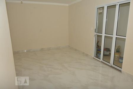 Apartamento para alugar com 112m², 2 quartos e sem vagasala