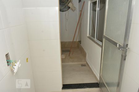 Detalhe da area de serviço de apartamento para alugar com 2 quartos, 112m² em Galeão, Rio de Janeiro