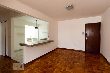 Sala de apartamento para alugar com 2 quartos, 75m² em Pinheiros, São Paulo