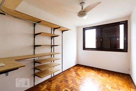 Quarto 1  de apartamento para alugar com 2 quartos, 75m² em Pinheiros, São Paulo