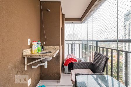 Varanda Gourmet de apartamento para alugar com 3 quartos, 82m² em Empresarial 18 do Forte, Barueri