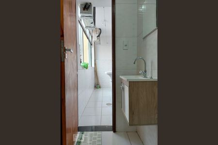 Apartamento para alugar com 63m², 3 quartos e 1 vaga Apartamento para alugar com 63m², 3 quartos e 1 vagaBanheiro de Serviço