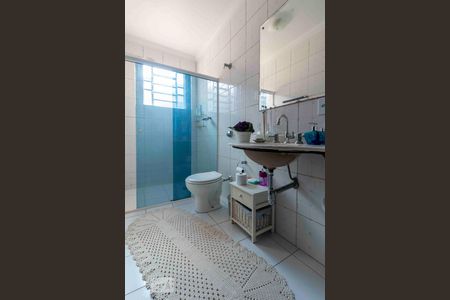 Casa à venda com 180m², 3 quartos e 4 vagasBanheiro