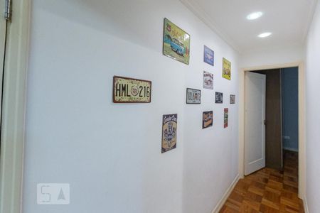 Corredor de apartamento à venda com 2 quartos, 82m² em Itaim Bibi, São Paulo