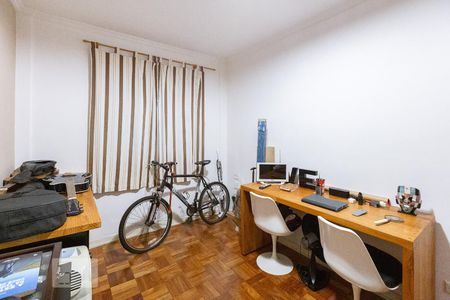 Quarto 1 de apartamento à venda com 2 quartos, 82m² em Itaim Bibi, São Paulo