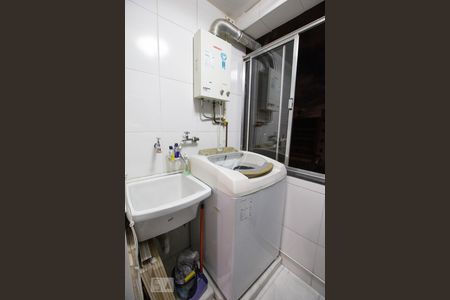 Apartamento à venda com 82m², 2 quartos e 1 vagaÁrea de Serviço