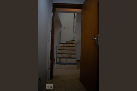 Casa à venda com 100m², 4 quartos e 2 vagasDepósito
