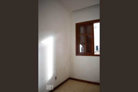 Casa à venda com 100m², 4 quartos e 2 vagasQuarto 3