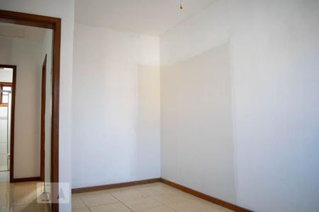 Casa à venda com 100m², 4 quartos e 2 vagasQuarto 2