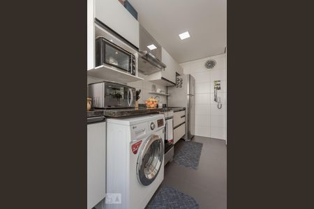 Apartamento à venda com 44m², 2 quartos e 1 vaga Apartamento à venda com 44m², 2 quartos e 1 vagaCozinha e Área de Serviço
