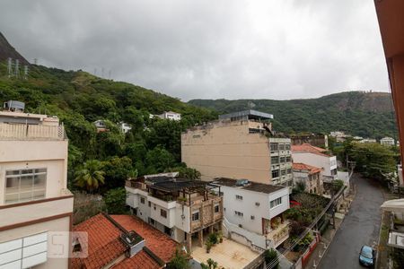 Kitnet/Studio para alugar com 1 quarto, 27m² em Grajau, Rio de Janeiro