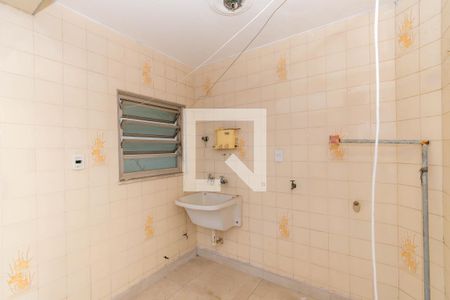 Casa à venda com 200m², 3 quartos e 1 vaga Casa à venda com 200m², 3 quartos e 1 vagaÁrea de Serviço