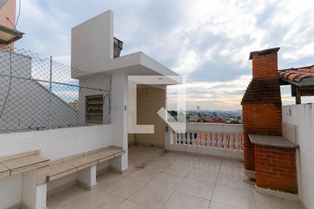 Casa à venda com 200m², 3 quartos e 1 vaga Casa à venda com 200m², 3 quartos e 1 vagaQuintal