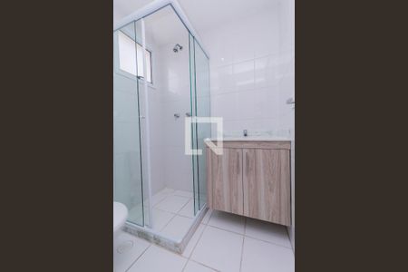 Apartamento para alugar com 55m², 2 quartos e 1 vaga Apartamento para alugar com 55m², 2 quartos e 1 vagaBanheiro da suíte