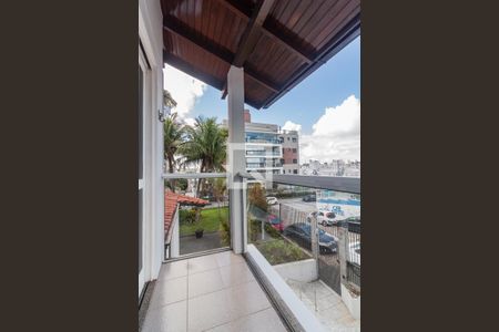 Varanda de casa para alugar com 4 quartos, 330m² em Bom Abrigo, Florianópolis