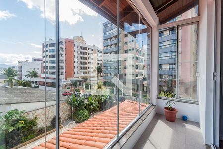 Varanda de casa para alugar com 4 quartos, 330m² em Bom Abrigo, Florianópolis