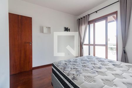 Casa para alugar com 330m², 4 quartos e 5 vagasQuarto 4