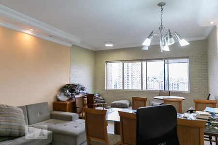 Sala de Apartamento com 2 quartos, 110m² Ponta da Praia
