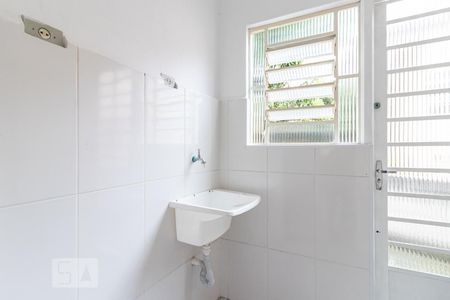 Casa à venda com 70m², 2 quartos e 1 vagaÁrea de Serviço