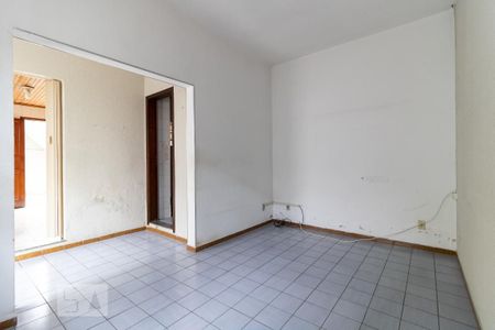 Casa à venda com 200m², 3 quartos e 1 vaga Casa à venda com 200m², 3 quartos e 1 vagaSala da casa 2