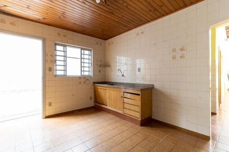 Casa à venda com 200m², 3 quartos e 1 vaga Casa à venda com 200m², 3 quartos e 1 vagaCozinha da Casa 3