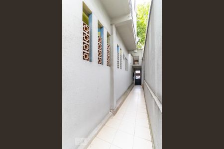 Casa à venda com 200m², 3 quartos e 1 vaga Casa à venda com 200m², 3 quartos e 1 vagaCorredor de Entrada