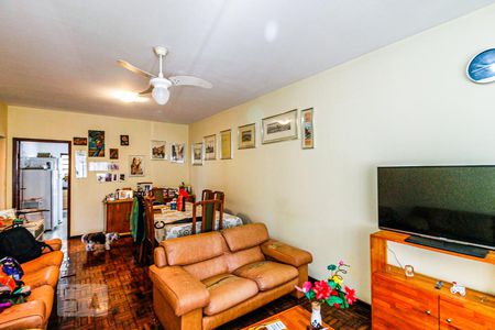 Sala de casa à venda com 3 quartos, 140m² em Jardim Aeroporto, São Paulo