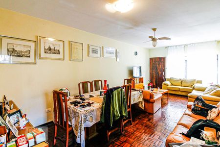 Sala de casa à venda com 3 quartos, 140m² em Jardim Aeroporto, São Paulo