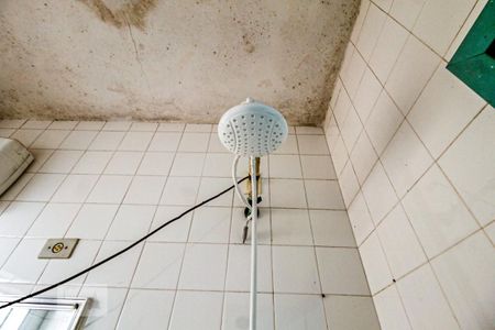 Casa à venda com 140m², 3 quartos e 4 vagasBanheiro de Serviço