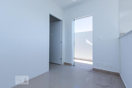 Sala de kitnet/studio para alugar com 1 quarto, 34m² em Vila Augusta, Sorocaba