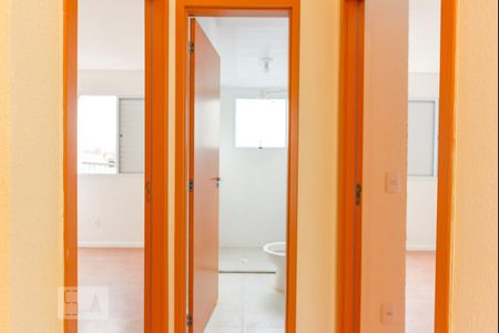 Corredor de apartamento à venda com 2 quartos, 48m² em Jardim São Vicente, Campinas