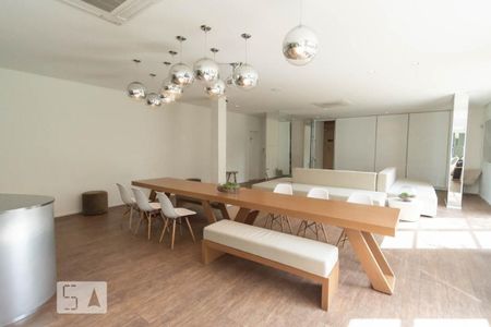 Studio à venda com 44m², 1 quarto e 1 vaga Studio à venda com 44m², 1 quarto e 1 vagaÁrea comum - Salão de festas
